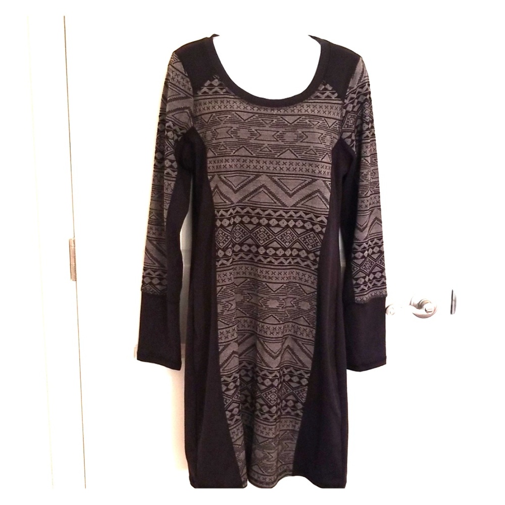 Balance Outdoor Collection Longsleeve Maxi Dress